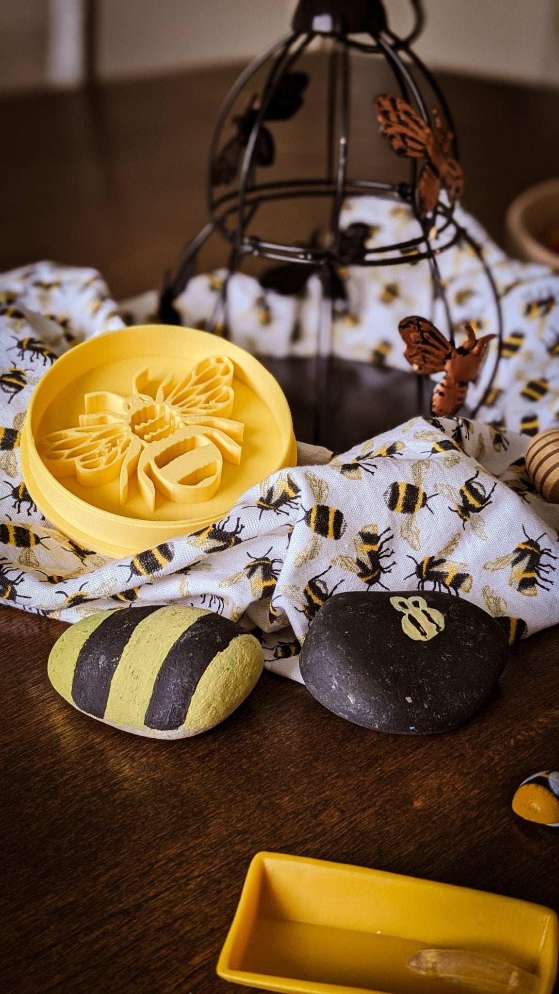 Bee EcoCutter Collection - CJECOPLAY Inc.