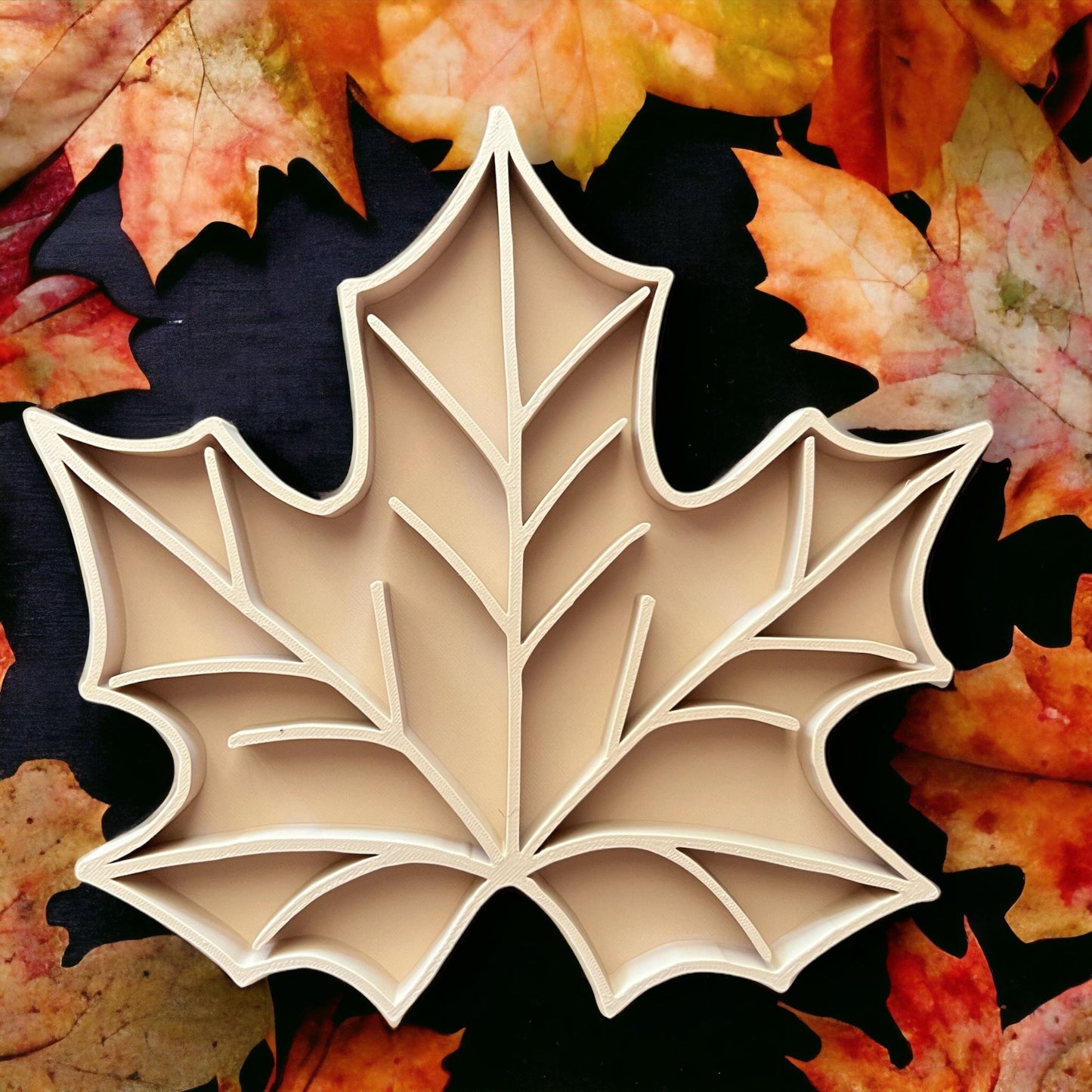 Fall Leaf EcoTray - CJECOPLAY Inc.